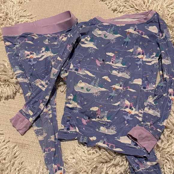 Little Sleepies 5T PLAY condition - Picture 1 of 5